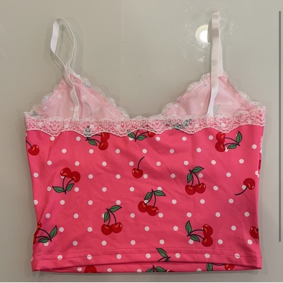 Y2K Crop Tank Top Bundle - Picture 7 of 7